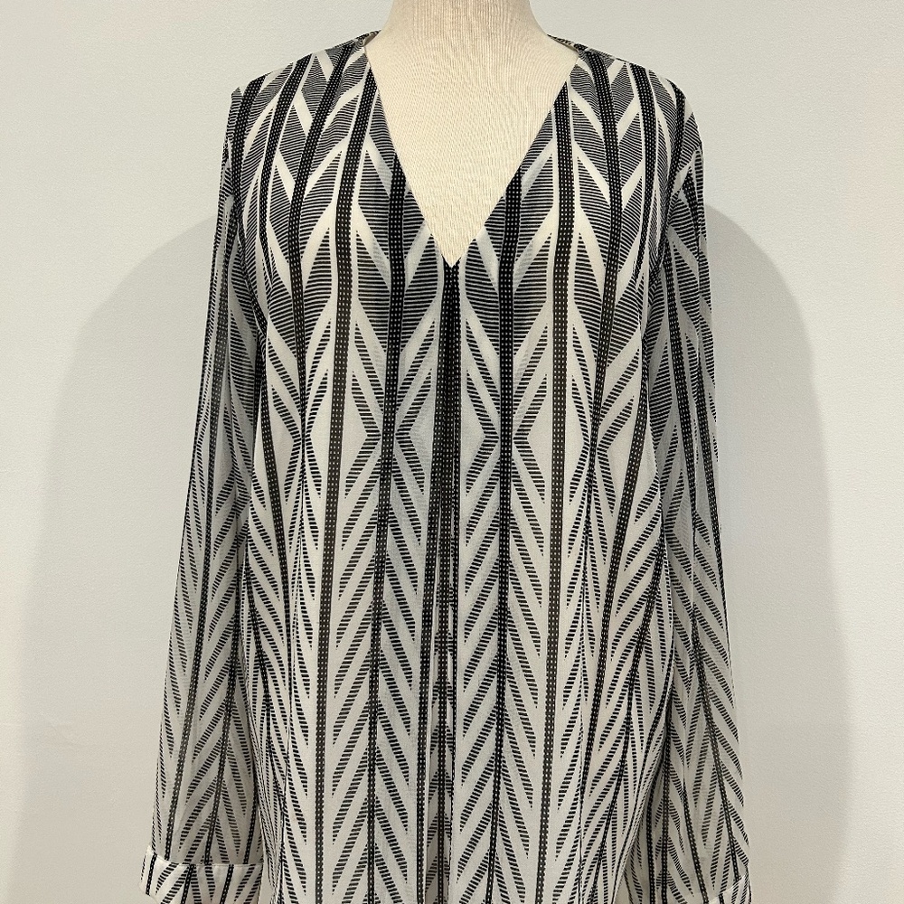 Calvin Klein Black and White Long-Sleeve Blouse, Size Medium